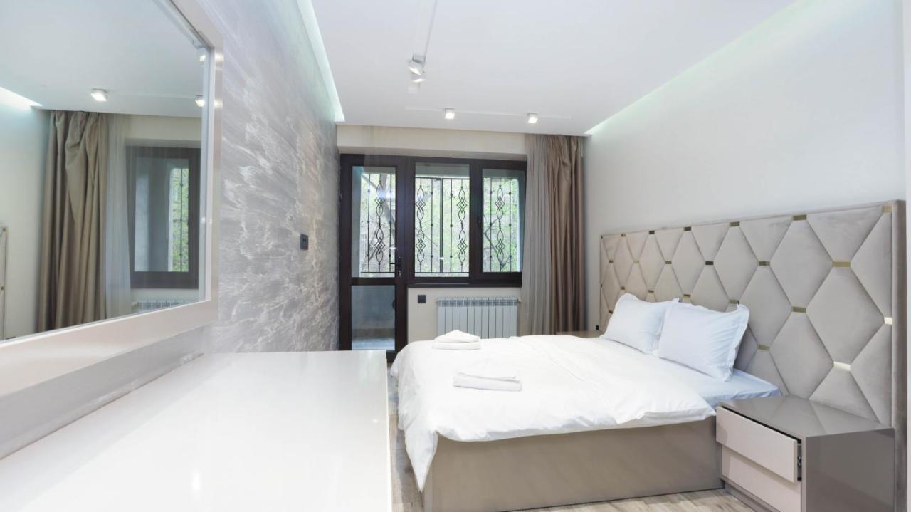 Stay Inn Apartments Near Northern Avenue Yerevan Exterior foto