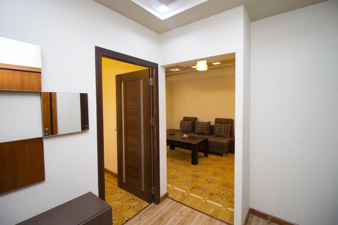 Stay Inn Apartments Near Northern Avenue Yerevan Exterior foto