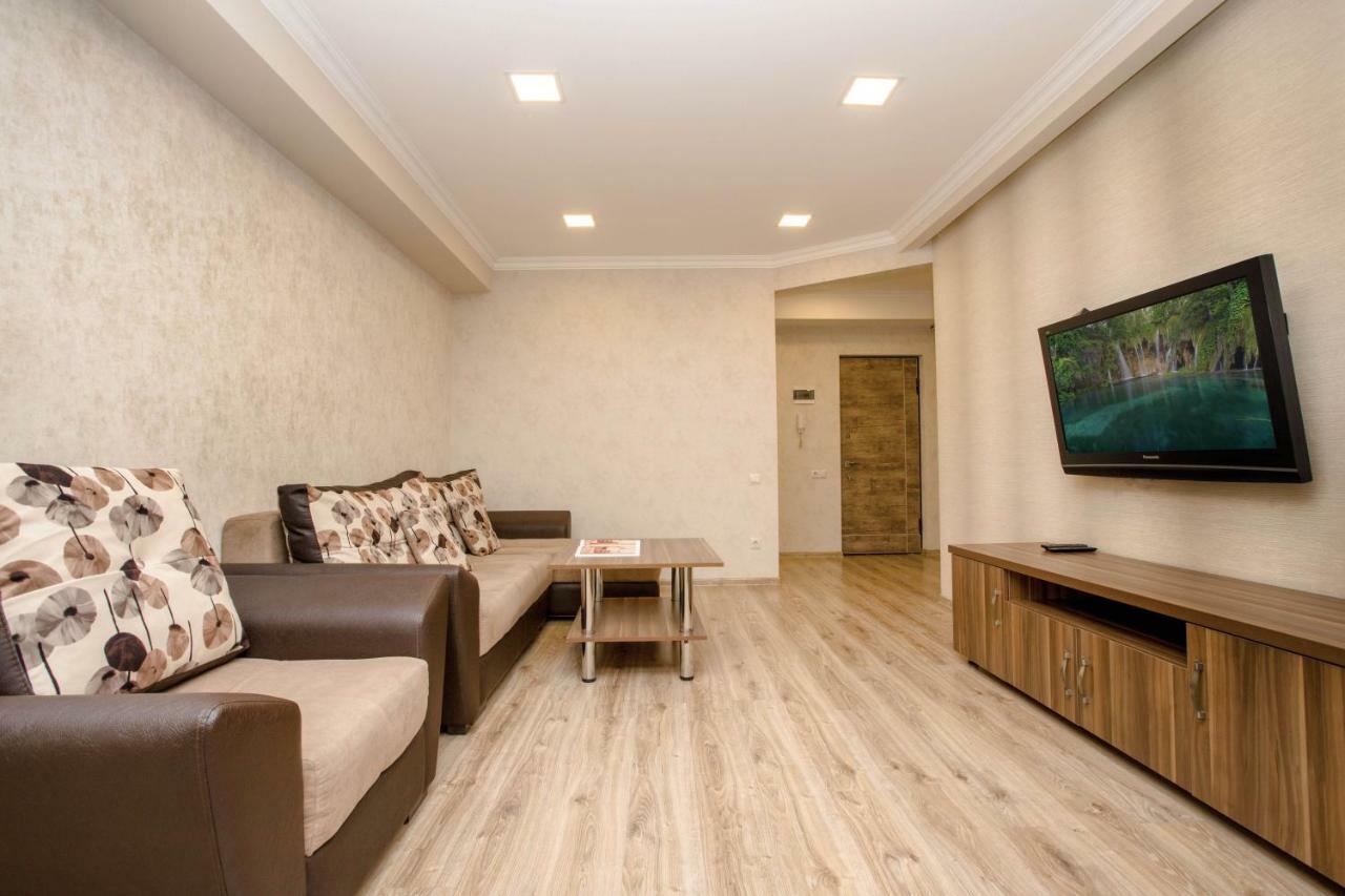 Stay Inn Apartments Near Northern Avenue Yerevan Exterior foto
